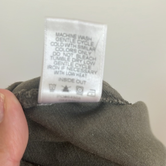 🪅Evereve stretch wide leg olive cropped pant 32 Chic Wide-Leg Khaki Trousers 14 - Picture 10 of 10